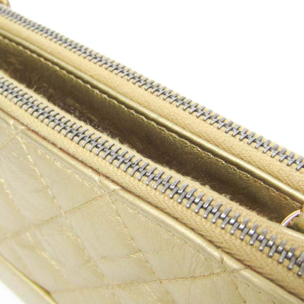 CHANEL Gold Leather Shoulder Bag - Picture 10 of 16